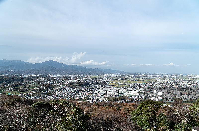 日本神奈川县丹泽山和周边城市图片素材
