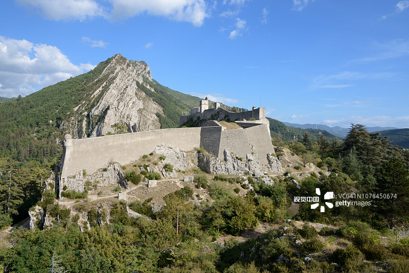 城堡城堡或堡垒在姐妹普罗旺斯图片素材