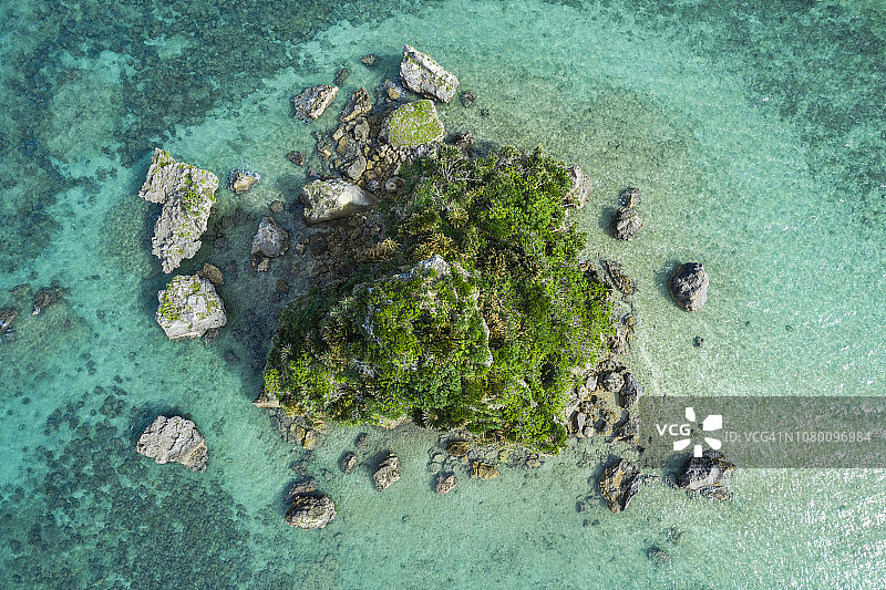 美丽海洋浅滩小岛航拍照片图片素材