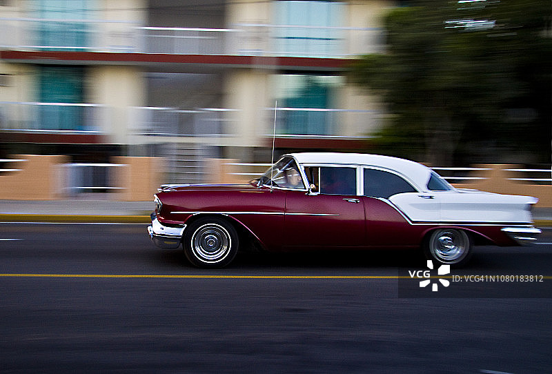 巴拉德罗的老式汽车图片素材