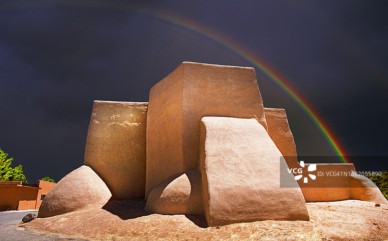 陶斯旧金山教堂，新墨西哥州陶斯图片素材