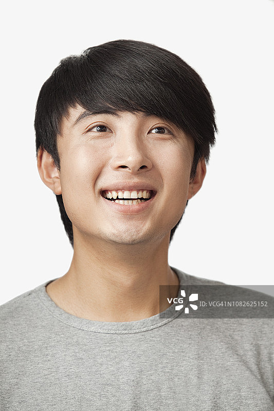 微笑的中国男人图片素材