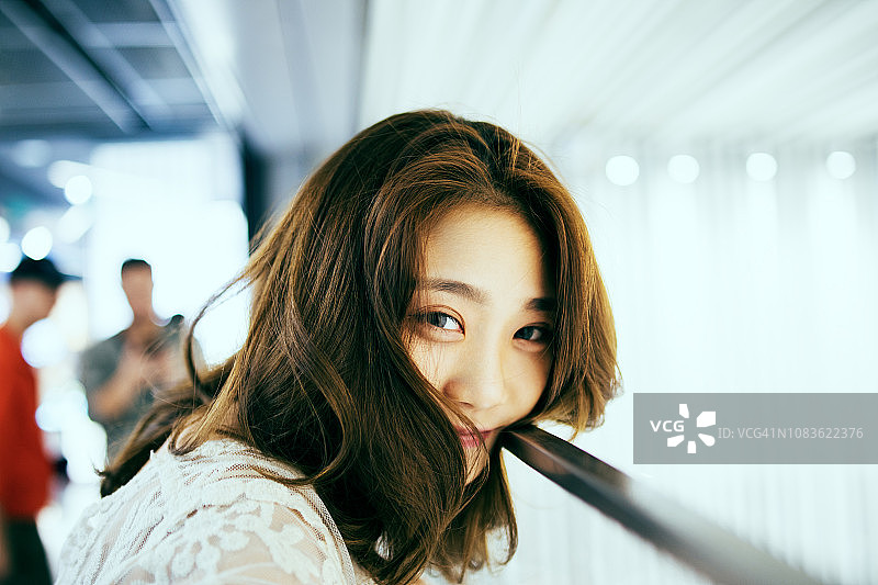 年轻亚洲女性 портрет图片素材