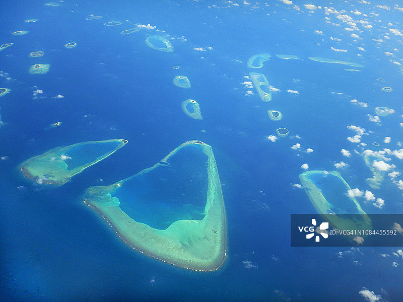 马尔代夫拉环礁马穆纳高岛航拍景观图片素材