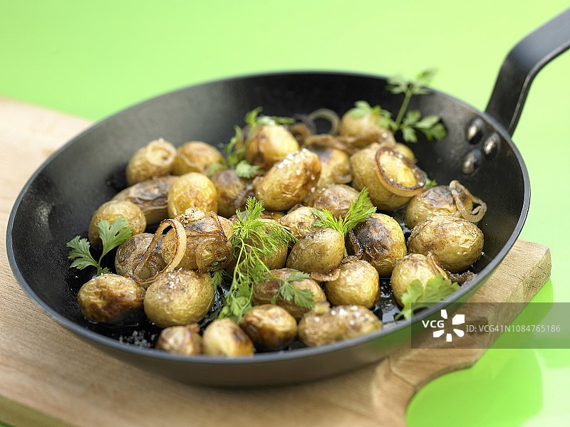 炒土豆（主题：土豆）图片素材