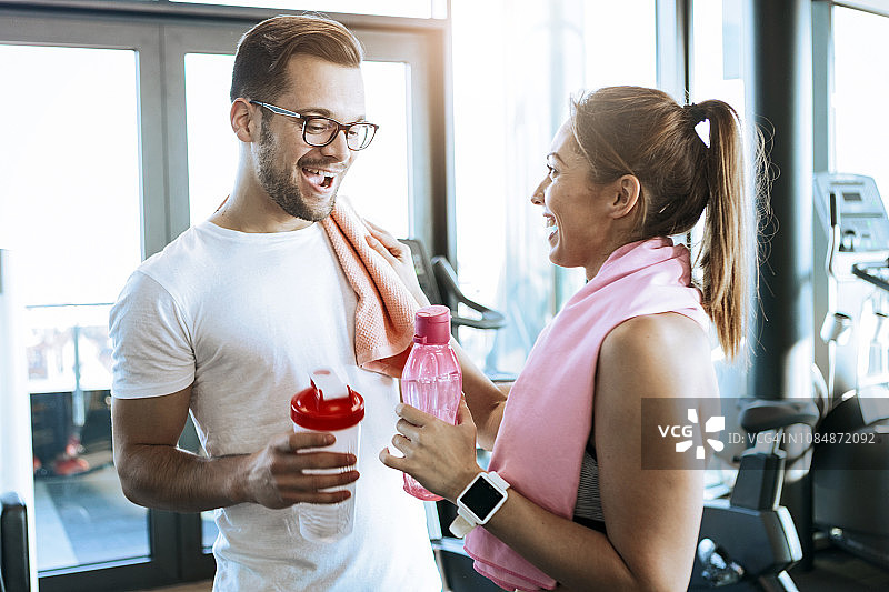 一起锻炼图片素材