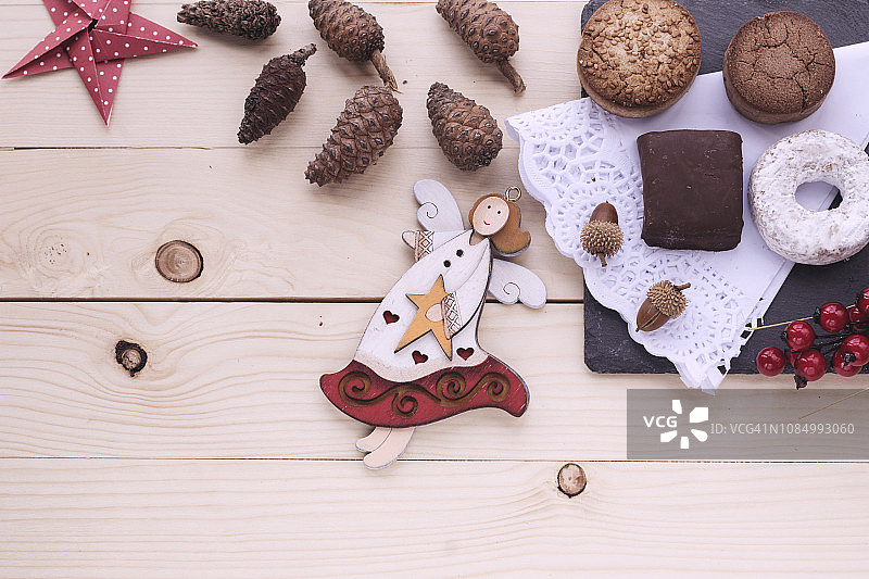 西班牙的圣诞节：圣诞甜点Polvoron图片素材