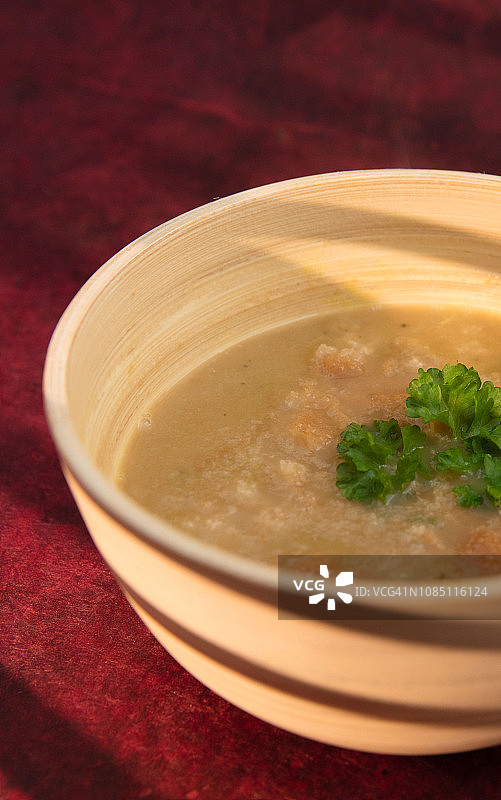 韭菜味噌汤图片素材