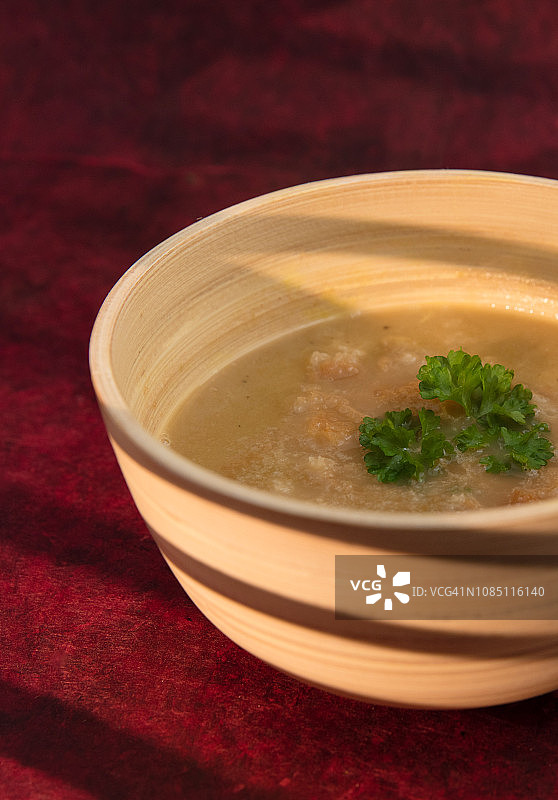 韭菜味噌汤图片素材