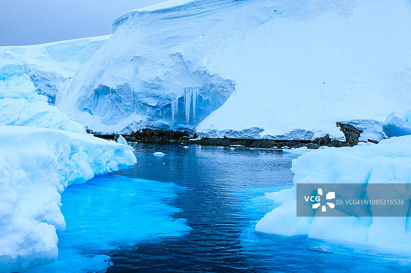 南极洲的威廉敏娜湾图片素材