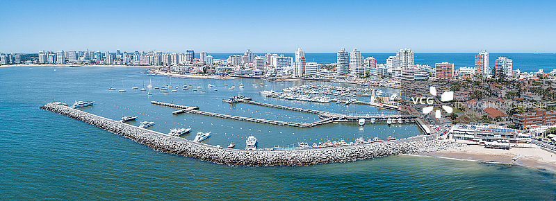 乌拉圭埃斯特角港口鸟瞰图片素材