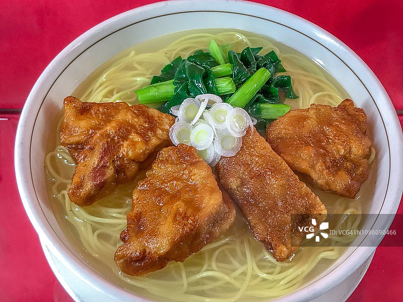 排骨汤面图片素材