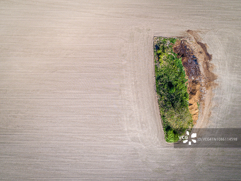 挪威林萨克春季农田航拍图片素材