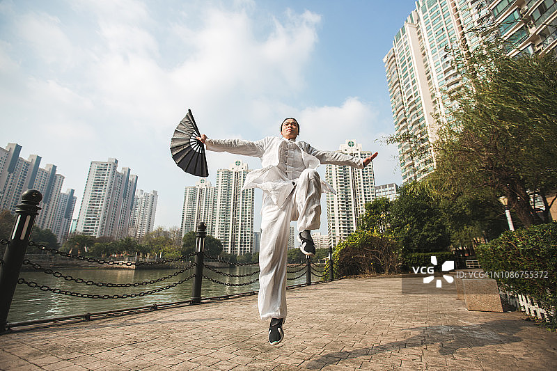 强大的武术格斗家图片素材