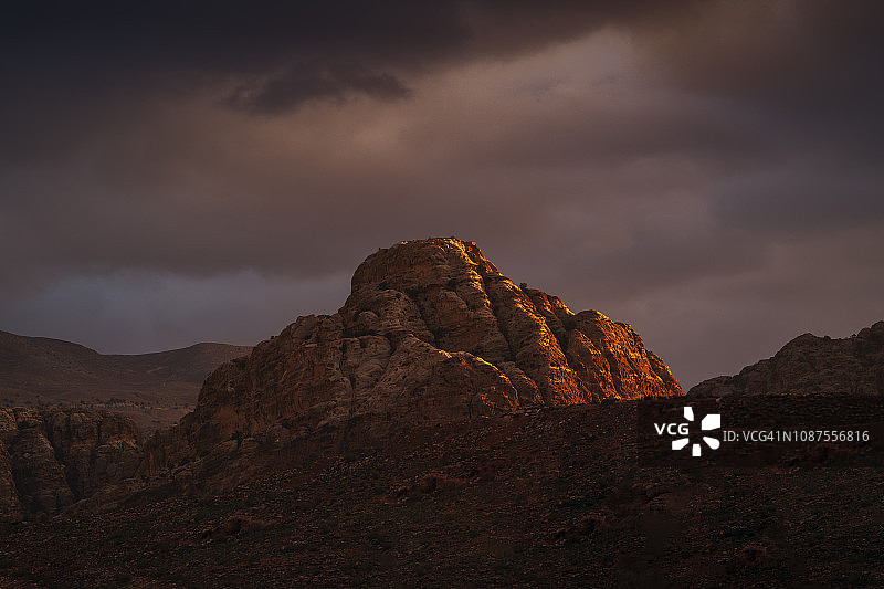 佩特拉方尖碑墓（公元1世纪）：以墓顶的四座印度方尖碑命名，约旦图片素材