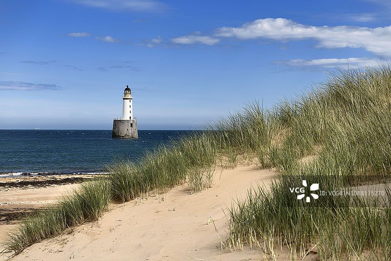 苏格兰北海拉特雷角灯塔沙滩图片素材