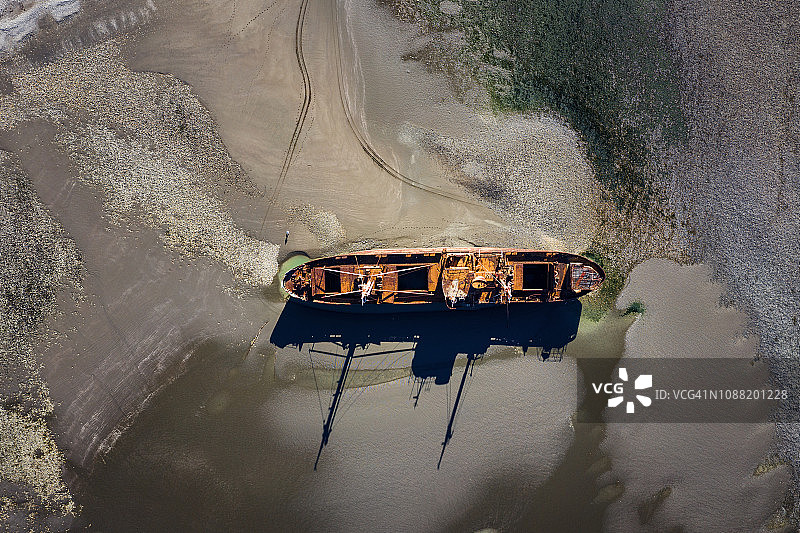 迪斯德莫娜号残骸图片素材