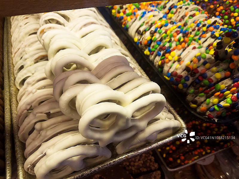 巧克力椒盐卷饼图片素材