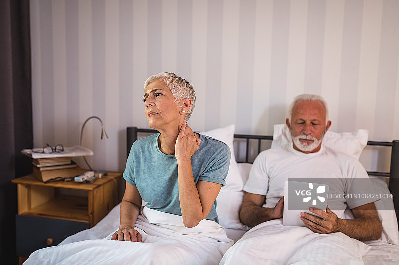 我们需要一张新床垫图片素材