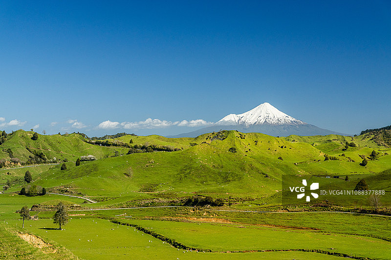 塔拉纳基山，新西兰新普利茅斯图片素材