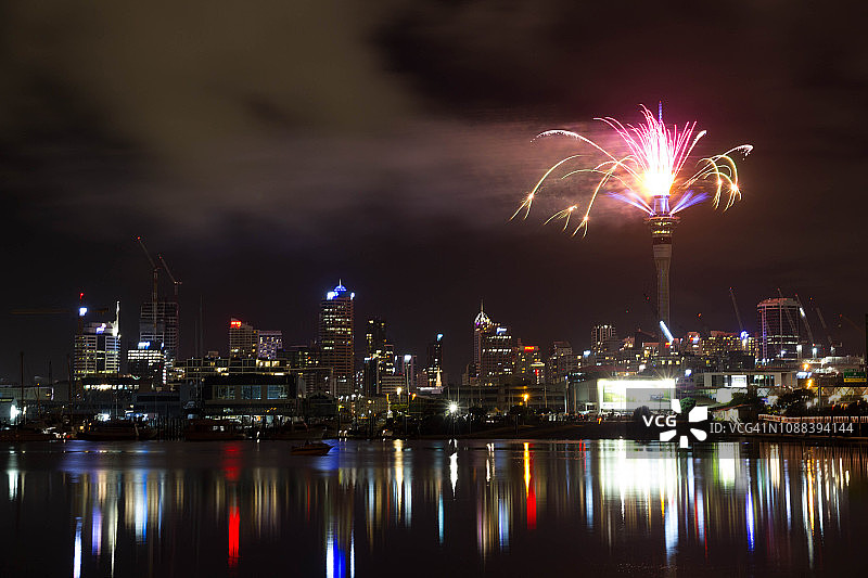 2019年新西兰奥克兰新年烟花图片素材