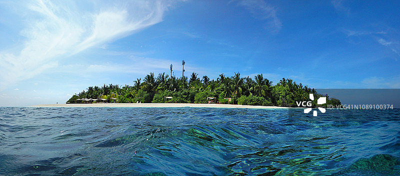 马尔代夫艾瑞亚度岛全景图片素材