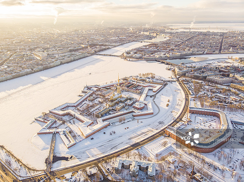彼得保罗要塞的空中视角图片素材