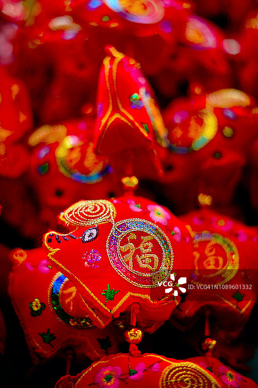 农历新年小猪装饰图片素材