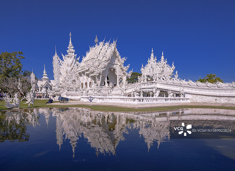 白色寺庙图片素材