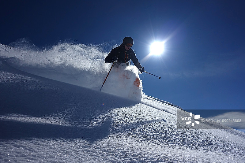 奥地利圣安东极速滑雪图片素材