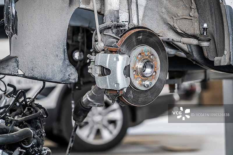 汽车维修店汽车保养图片素材