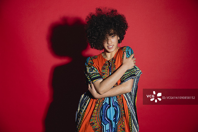 内心快乐的女人图片素材