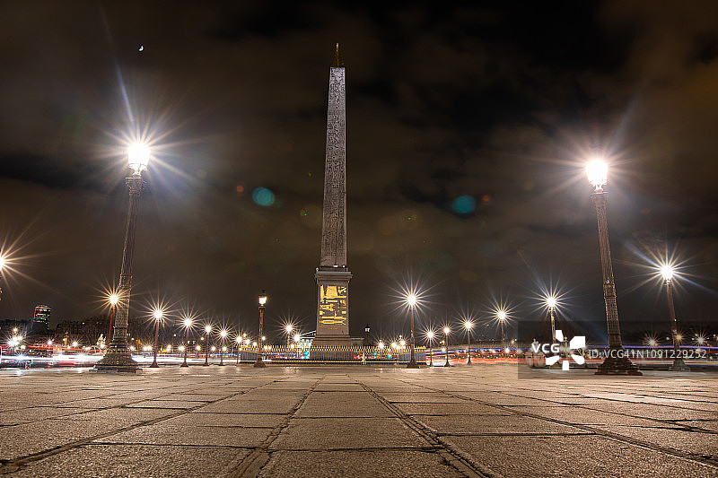 巴黎协和广场和卢克索方尖碑图片素材