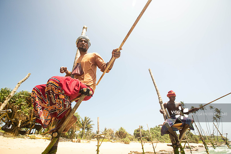 斯里兰卡科格拉的立钓渔夫图片素材