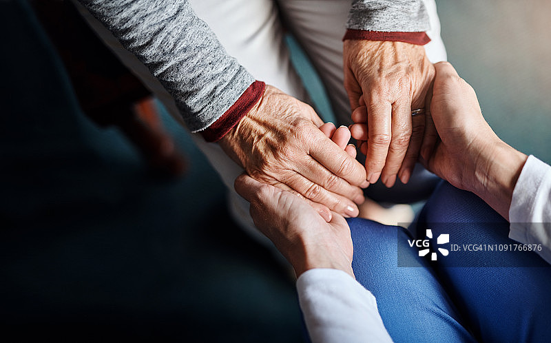 你不是孤身一人图片素材