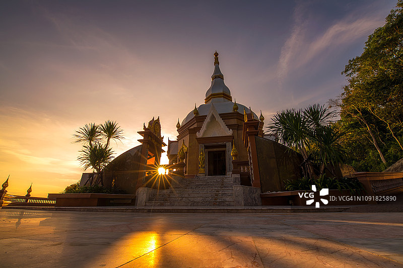 查隆萨玛纳吉寺图片素材
