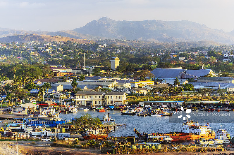 斐济群岛劳托卡港口鸟瞰图图片素材