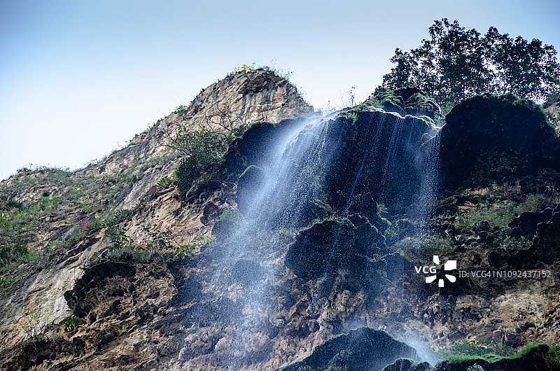 苏米德罗峡谷瀑布图片素材