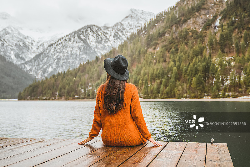 享受清晨的空气图片素材