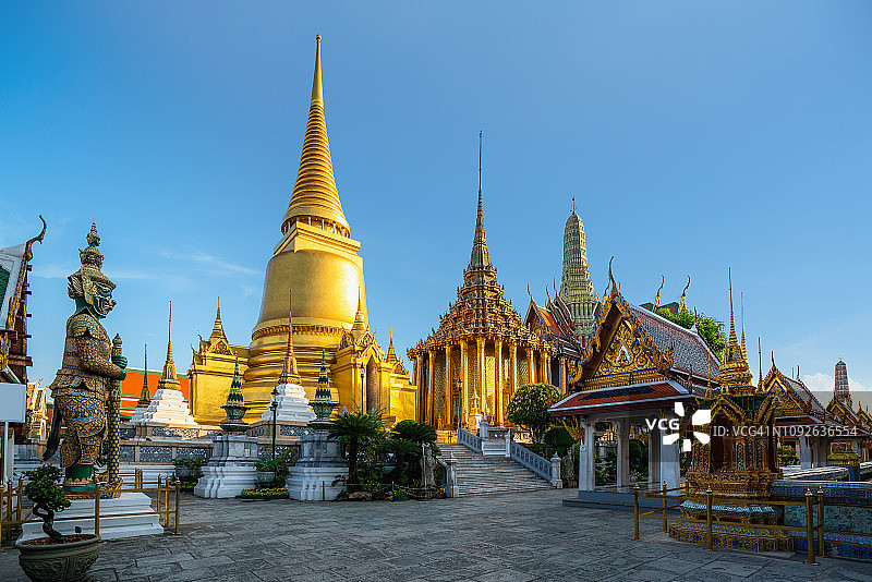 泰国曼谷玉佛寺图片素材
