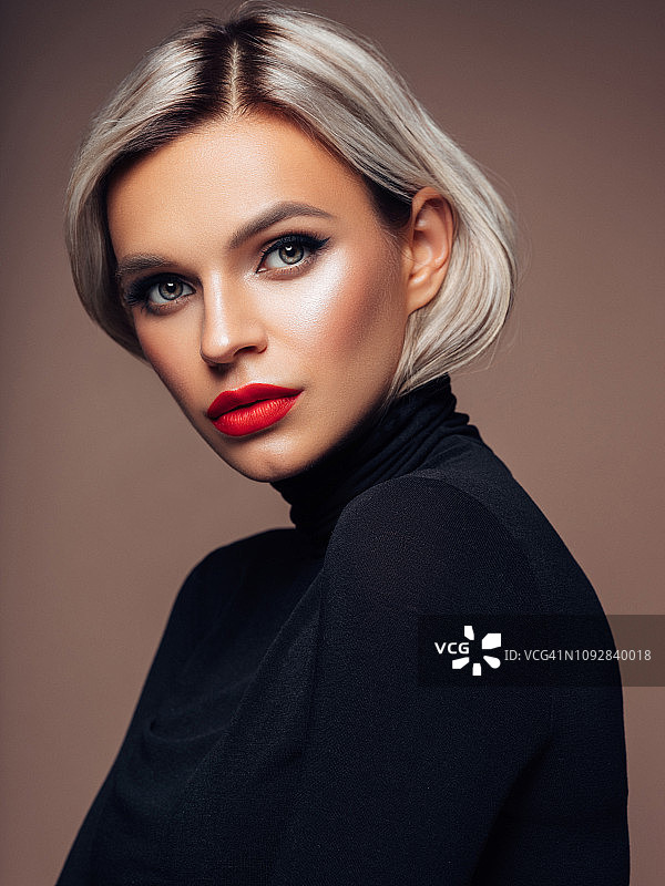 漂亮的女人图片素材