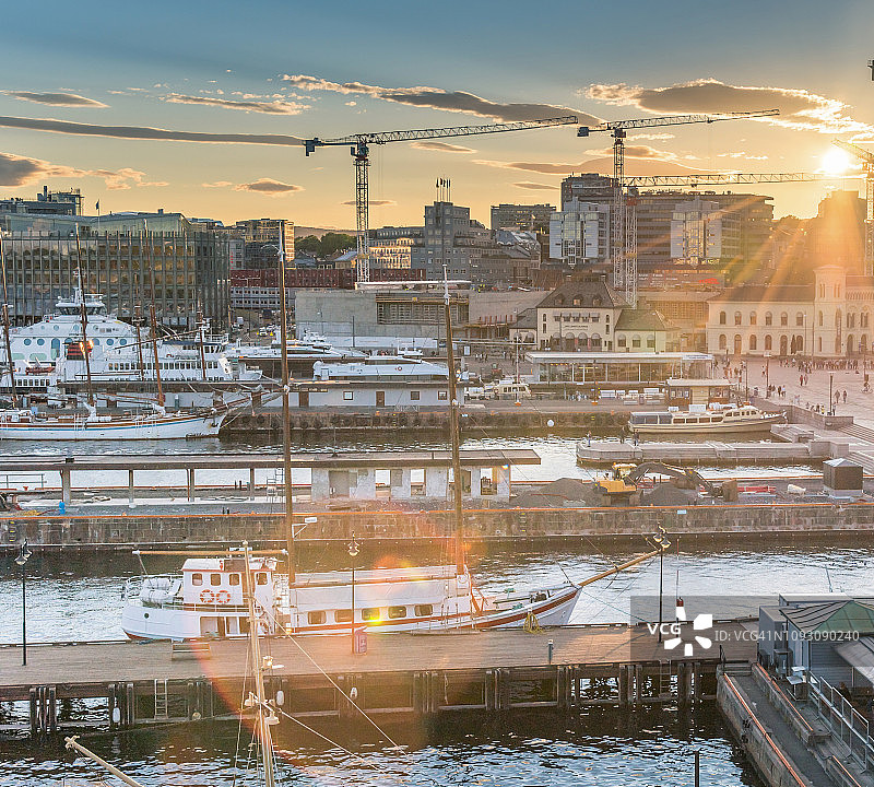 奥斯陆市政厅和挪威街景图片素材