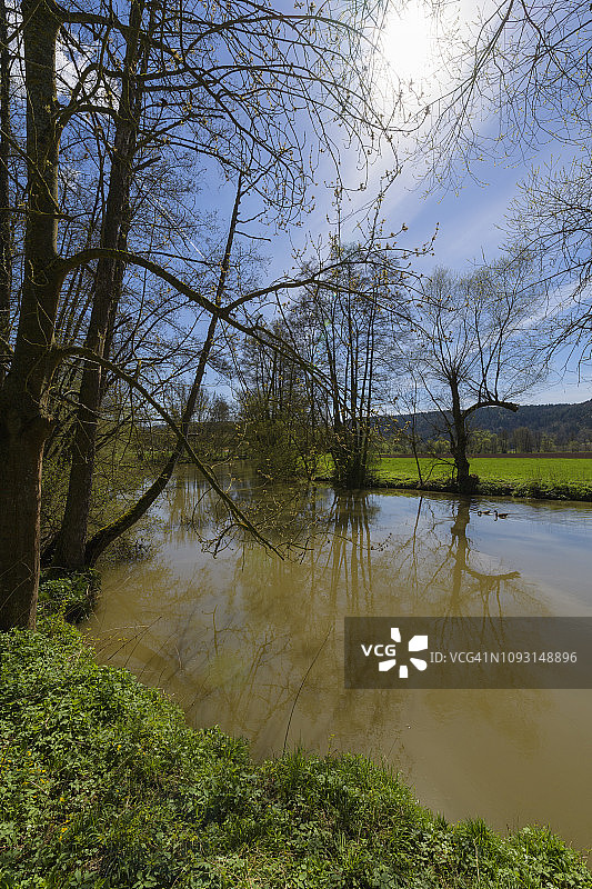 陶伯河春日风光图片素材