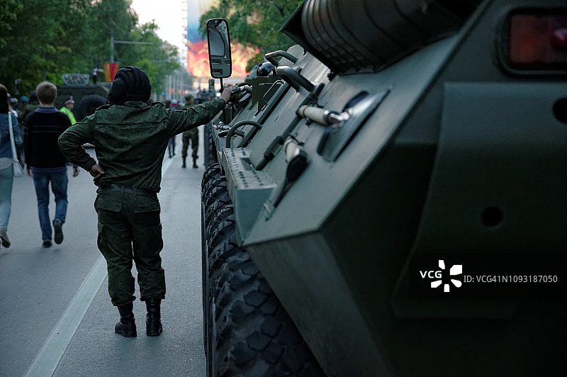 俄罗斯军队在顿河畔罗斯托夫街头图片素材