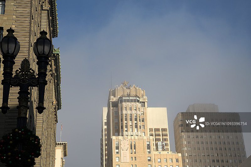 旧金山市区高层建筑局部，美国加利福尼亚州图片素材