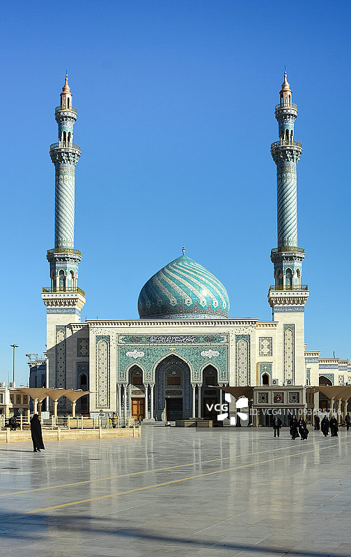 伊朗库姆圣城的雄伟的伊玛目哈桑清真寺图片素材