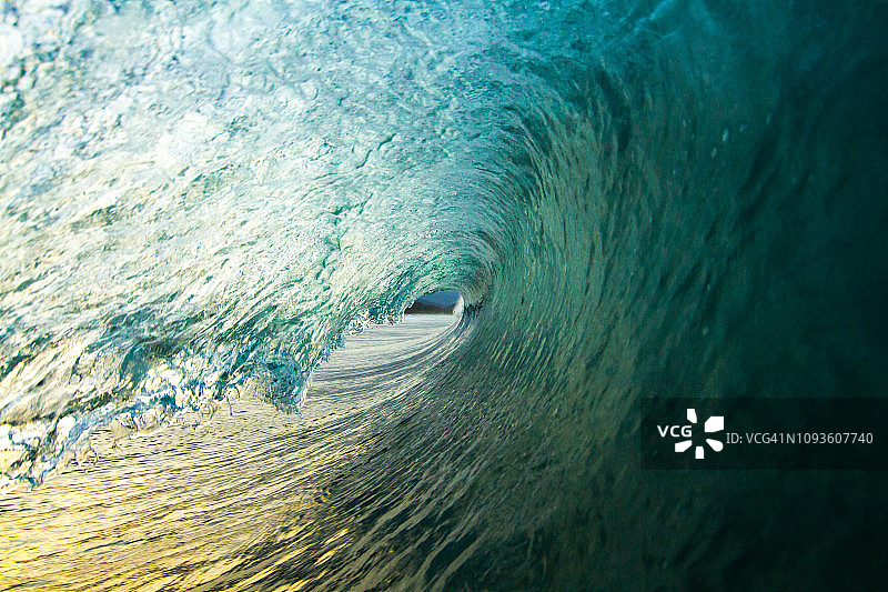 尼加拉瓜完美海浪内部日出景观图片素材