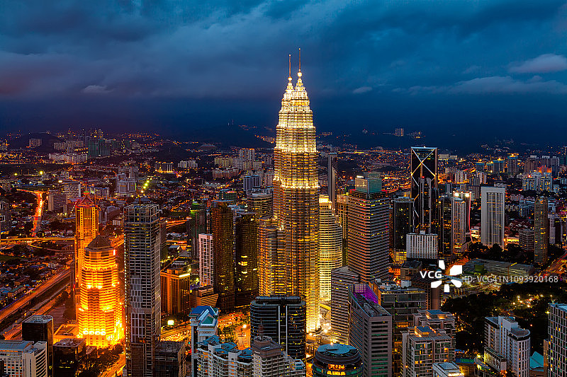 马来西亚吉隆坡石油双塔图片素材