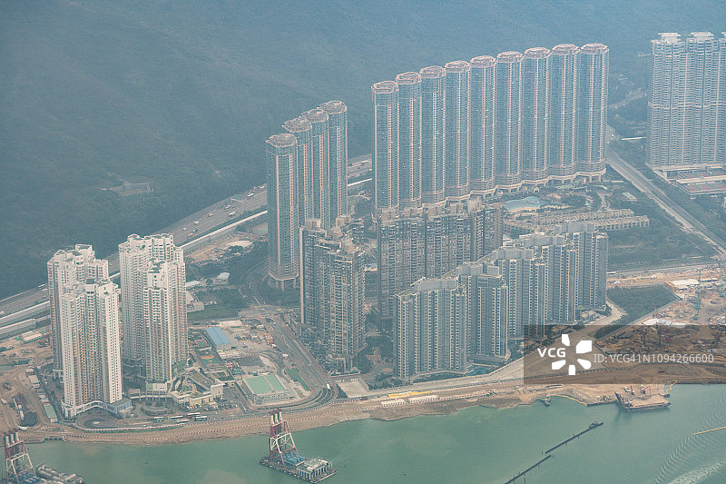 香港大屿山的住宅区航拍日景图片素材