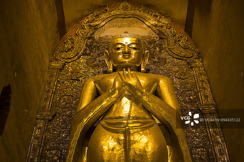 缅甸蒲甘谷的佛教宝塔遗址图片素材